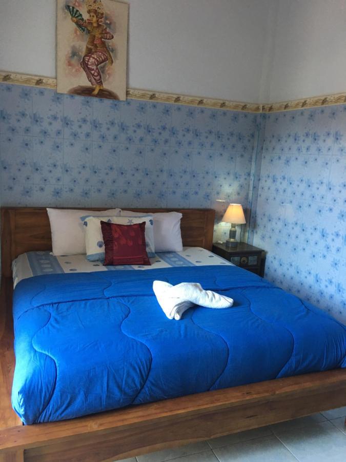 Wahyu Homestay 1 นูซาเลมโบงัน ภายนอก รูปภาพ