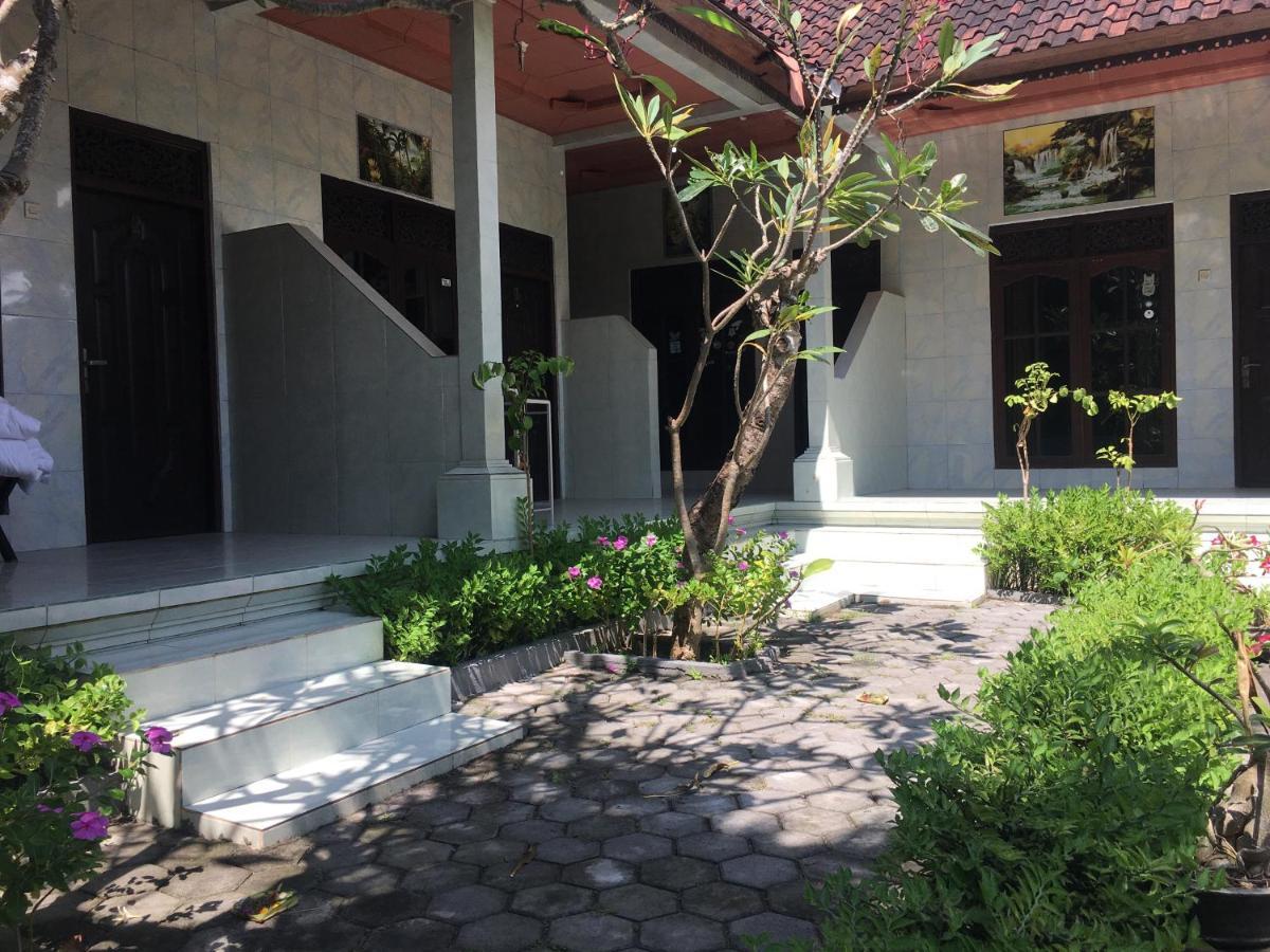 Wahyu Homestay 1 นูซาเลมโบงัน ภายนอก รูปภาพ